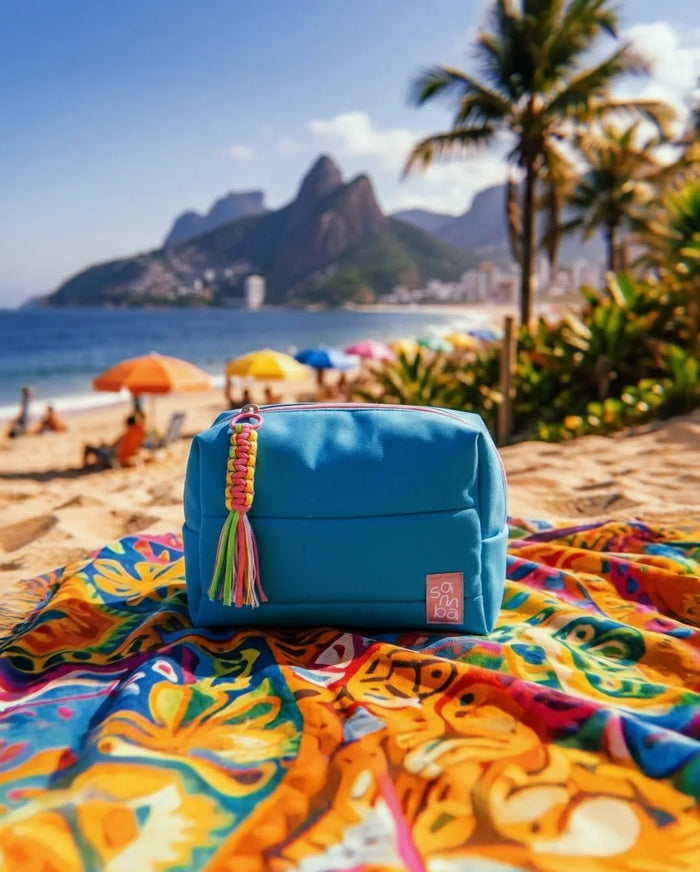 Necessaire azul de presente
